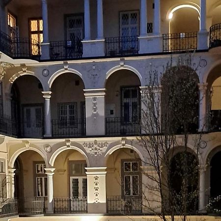Your Gorgeous And Spacious Dream Home Free Parking Budapest Exterior photo